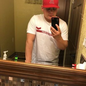 Meet your Posher, Adan